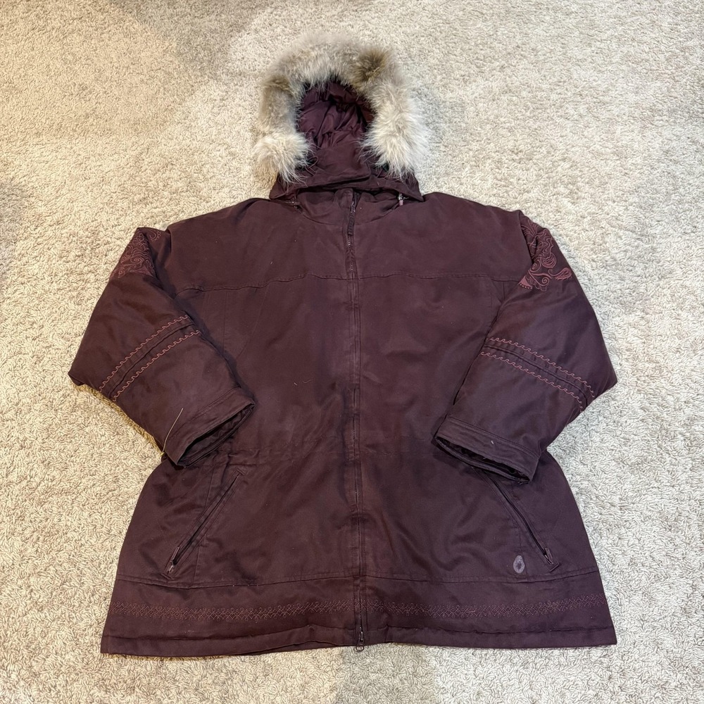 Cabela's Jacket‎ Womens 2XL Burgundy Down Parka Coyote Fur Hood Embroidered